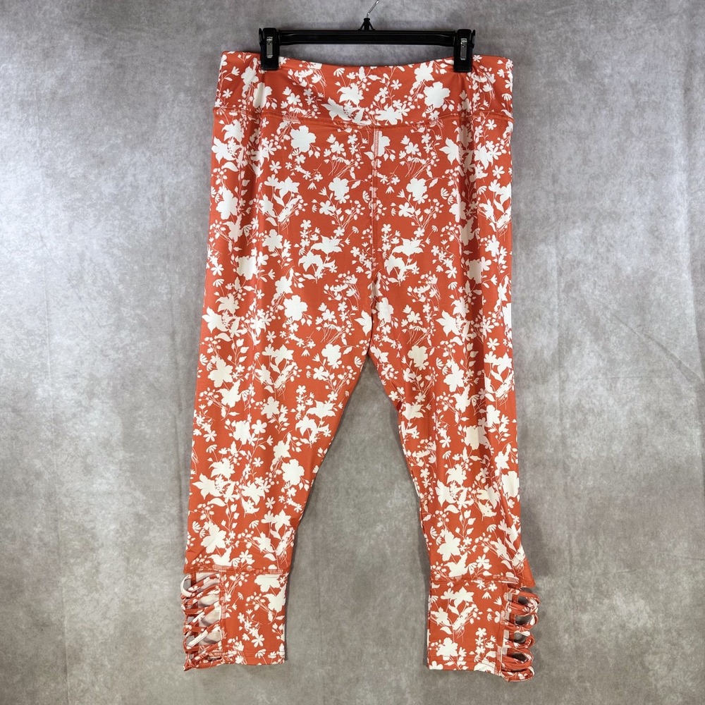Womens 1X Plus Capri Leggings Orange‎ White Floral Cutout Activewear Athleisure